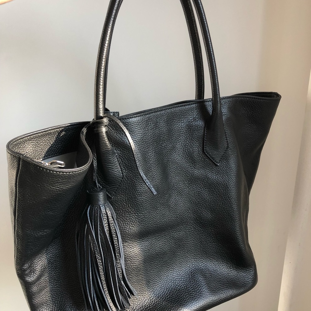 Armadio black leather tote